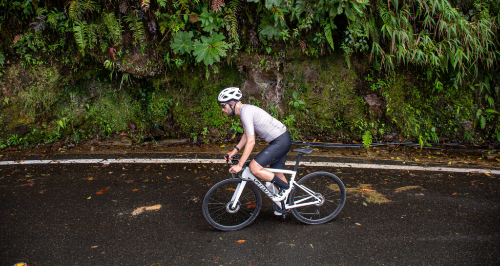 endurance climb Alto de Letras Colombia scenic mountain road cycling